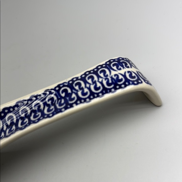 Artisanal Polish Pottery Blue and White Ceramic Spoon Rest Kitchen Tool - Picture 7 of 12